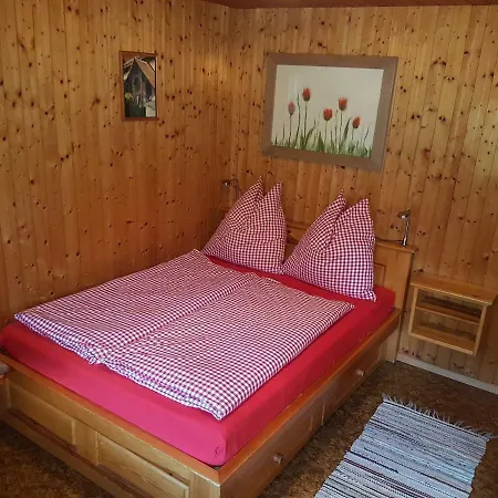 Stutz Links Сasa de vacaciones Küblis